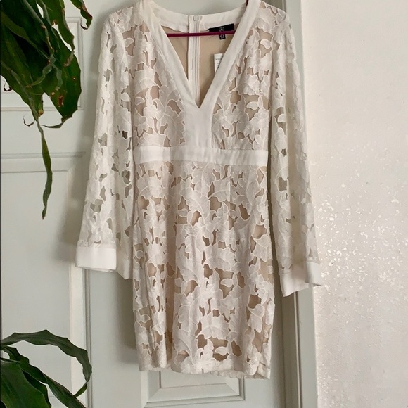 Missguided Dresses & Skirts - NWT Missguided white lace dress